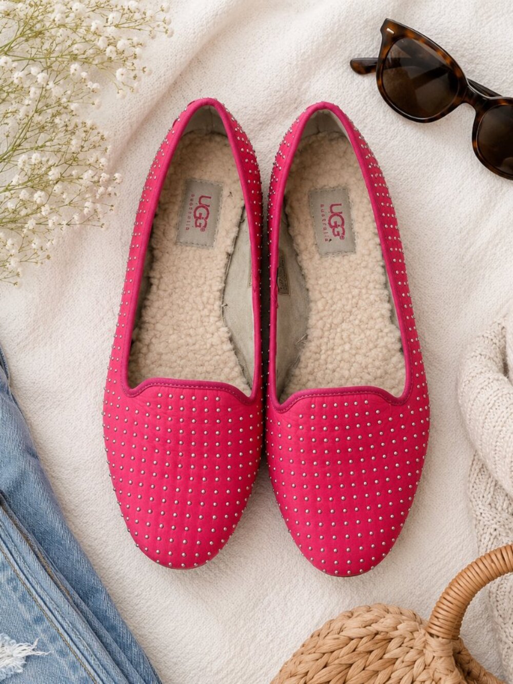 UGG Alloway Studded Flats Pink Leather Sheepskin Lined Loafers‎ Size 10